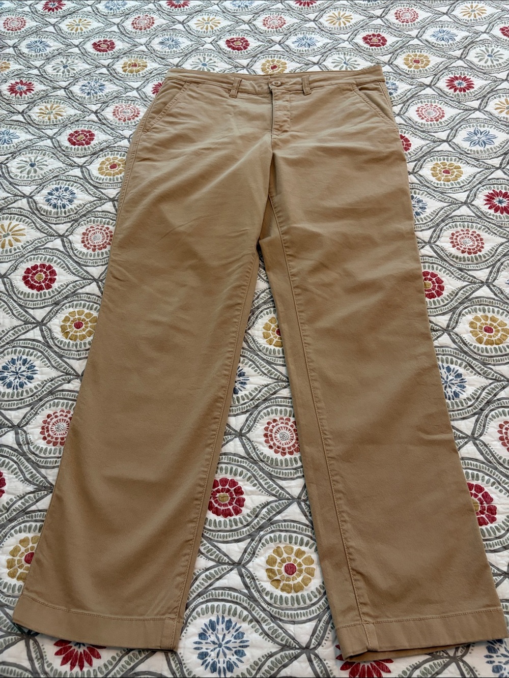 Lauren Ralph Lauren khaki straight leg pants, size 10.